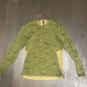 Lululemon Athletica Long Sleeve Tee in Olive Camo